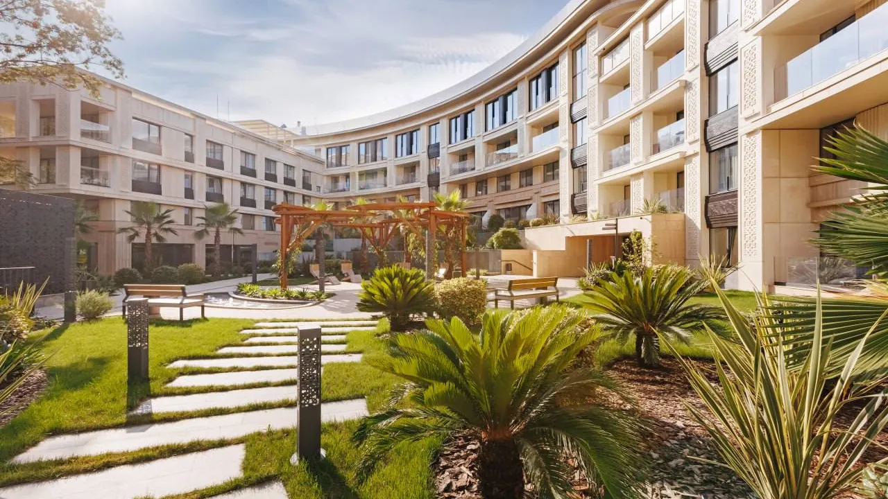 Grand Cascade 5★: de luxe в центре Сочи с доходом 3,5 млн/год